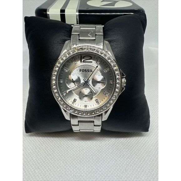 Fossil Riley ES3202 Women's Silver Stainless Steel Analog Dial Watch YAY45 - Picture 1 of 9